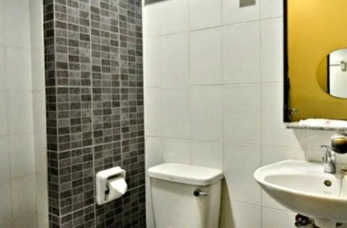 Express Mabolo Hotel 3*
