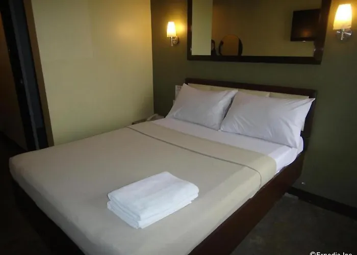 Express Mabolo Hotel 3*