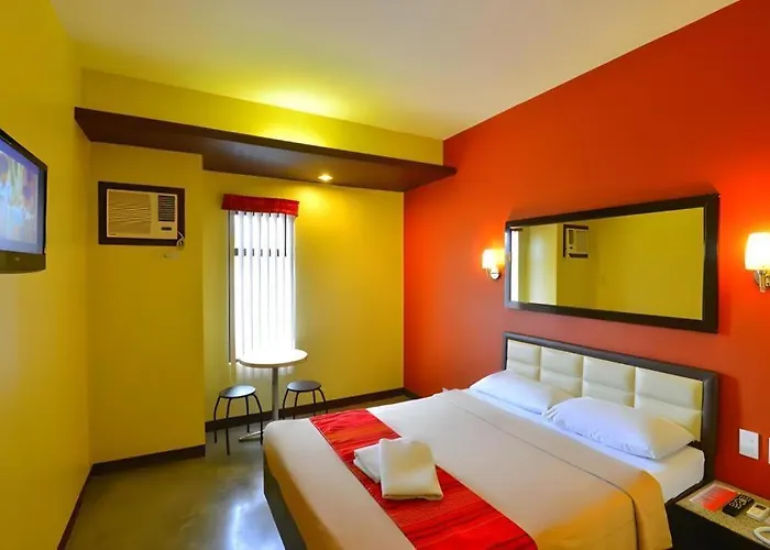 Hotel Express Mabolo 3*