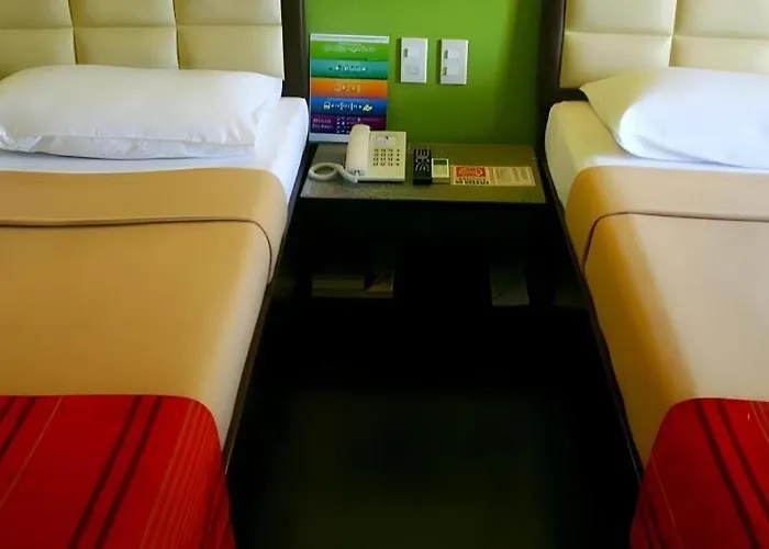 Express Mabolo Hotel 3*